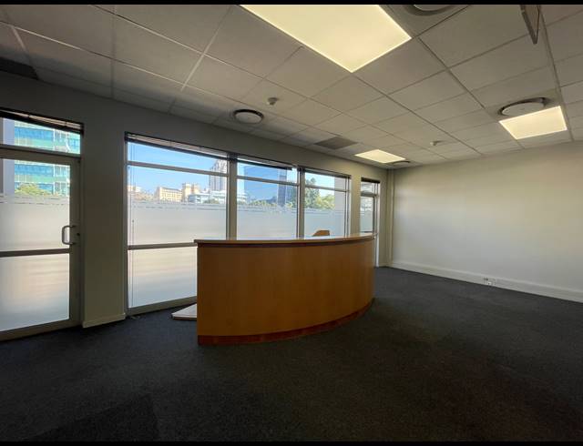 325M² OFFICE TO LET IN SANDTON CENTRAL